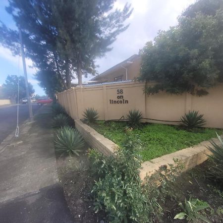 Zenith House Boston Self Catering Accomodation Cape Town Dış mekan fotoğraf