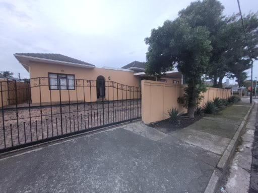 Zenith House Boston Self Catering Accomodation Cape Town Dış mekan fotoğraf